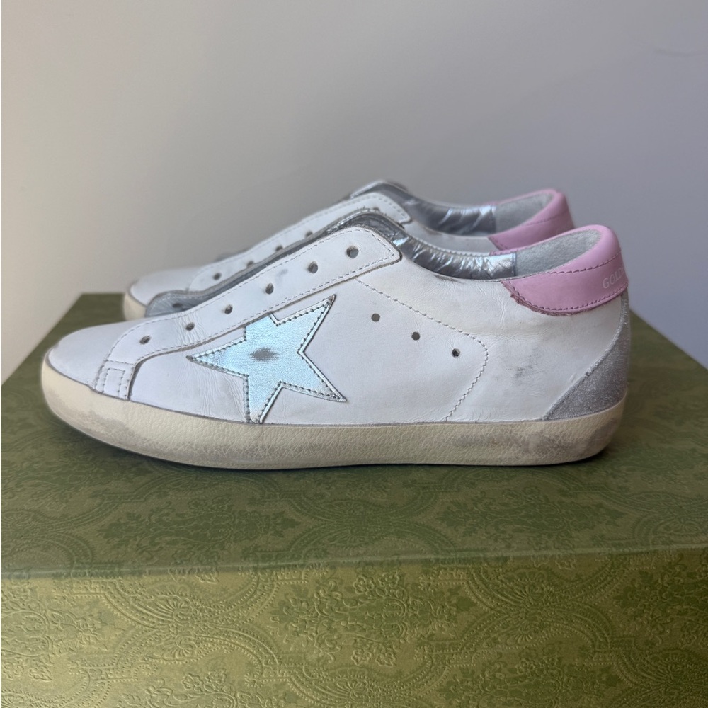 Gucci Women's Tan and White Sneakers - Picture 8 of 9